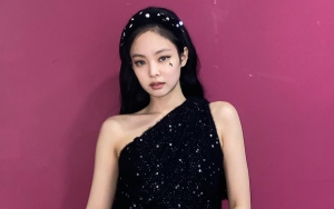 Jennie Bikin Khawatir Saat Teriak Kehilangan Keseimbangan di Konser BLACKPINK
