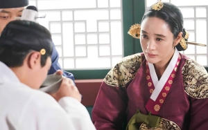 Diterpa Kontroversi, 'Under The Queen's Umbrella' Tetap Sukses Cetak Rekor Rating Tertinggi Baru