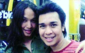 Bunda Corla Nangis Dengar Lagu Olga Syahputra, Ungkap Sosok Sang Mendiang 