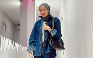 Olla Ramlan Pamer Kehangatan Saat Hangout Bareng Anak dan Calon Mantu