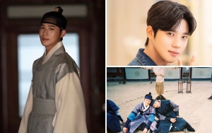 8 Potret Moon Sang Min Unjuk Sisi Manis, Biasa Cool Jadi Pangeran Seongnam di 'The Queen's Umbrella'