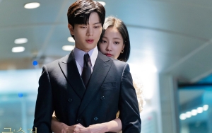 Adegan Ciuman Sungjae dan Yeonwoo Berlanjut Ke Ranjang 'The Golden Spoon' Bikin Syok