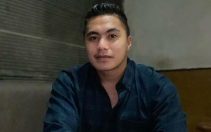 Kini Cowok Tulen, Aprilio Manganang Bikin Heboh Unggah Foto Masa Kecil