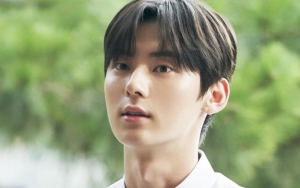 Si Paling Prepare, Hwang Minhyun Ribet Sendiri Packing untuk Ke Milan