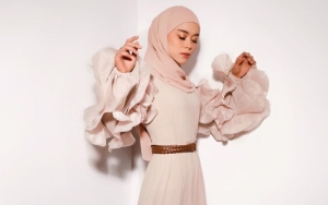 Lesti Kejora Persembahkan Piala Penyanyi Dangdut Solo Wanita Terpopuler untuk Rizky Billar-Baby L