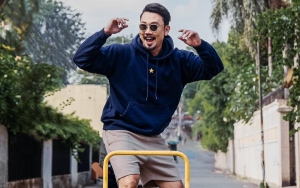 Denny Sumargo Akhirnya Nyerah Dikejar-kejar Produser '5 CM' Usai Deal Honor 2 Kali Lipat