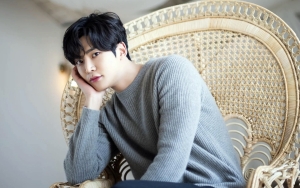 Rowoon SF9 Akui Masih Sering Cium Sang Ayah