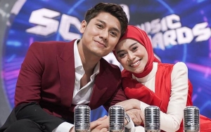Makin Lengket, Lesti Kejora Pamer Foto Liburan Saat Berenang Bareng Rizky Billar 