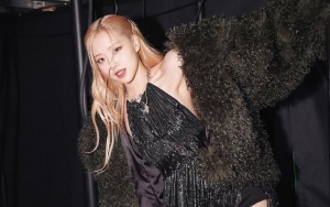 Debut di LACMA Art, Penampilan Seksi Nan Elegan Rose BLACKPINK Tuai Pujian