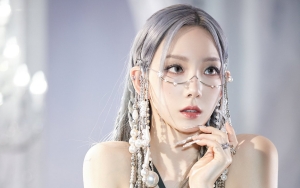Pinggang Mungil Hingga Visual Taeyeon SNSD Tuai Pujian di Genie Music Awards 2022