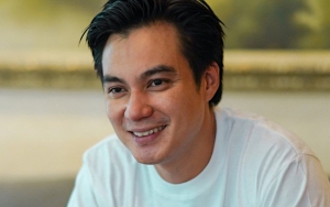 Baim Wong Banjir Pujian Pujian Usai Bantu Kakek-Kakek di Tanah Suci