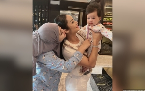 Kangen Ameena, Ekspresi Krisdayanti Tak Kalah Gemas Dari Cucu