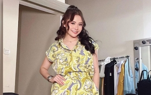 Busana Ketat Istri Baru Eks Suami Mawar AFI Curi Perhatian