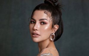 Nikita Mirzani Jadi Rajin Berdoa dan Bikin Tulisan Arab Sejak Ditahan, Pengacara Kaget