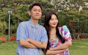 Joy Red Velvet dan Crush Diduga Kencan Pakai Baju Couple