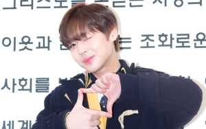 Park Jihoon Tunjukan Versi Dewasa Aegyo 'Save Into My Heart'