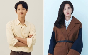Gemes, Song Joong Ki Belajar Pose Cheek Heart dari Shin Hyun Bin di Preskon 'Reborn Rich'