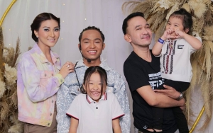 Ruben Onsu Bagikan Potret Sarwendah dan Thalia Dirawat di RS, Betrand Peto Ikut Kirim Doa