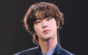 Jin BTS Dapat Aplaus Netizen Lewat Sikap Serius Pelajari Alkohol Tradisional