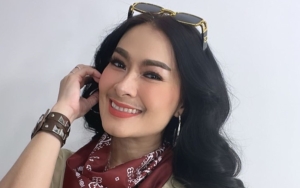 Singgung Soal Rizki DA, Iis Dahlia Nangis Puji Sosok Nadya Mustika