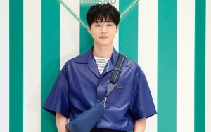 Lee Jong Suk Nyaris Celaka Saat Sapa Penggemar di Bioskop