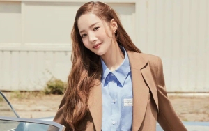 Park Min Young Asyik Promosi di Tengah Krisis Hook Entertainment