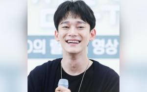 Chen EXO Panik Usai Ada Fans Ungkap Jomblo 11 Tahun Sejak Jadi EXO-L