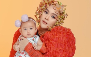 Moana Anak Ria Ricis Bikin Takjub Bisa Menyelam Meski Belum Genap Usia 4 Bulan