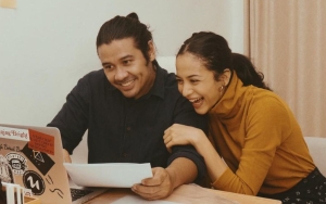 Putri Marino Dinilai Kelewat Kurus, Jawaban Chicco Jerikho Pedas