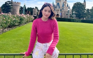 Mampir ke Desa Konoha, Natasha Wilona Pamer Foto Bareng Jiraiya Bikin Salfok