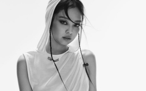 Pakai Busana dengan Gambar Harimau, Jennie Dianggap Presentasikan Budaya KorSel