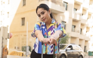 Disebut Mirip Karet, Harga Gelang Tipis Nagita Slavina Bikin Syok