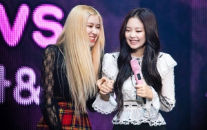 Rose Hampir Lukai Jennie BLACKPINK di Konser Inggris