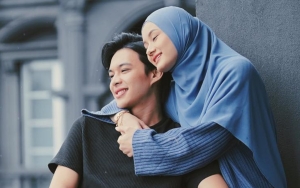 Cium Dinda Hauw, Wajah Rey Mbayang Tampan Mirip Songkang Versi Saleh
