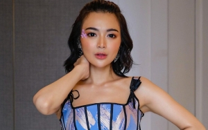 Wika Salim Pamer Foto Tanpa Filter, Ungkap Rahasia Kulit Sehat