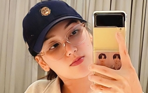 Ayu Ting Ting Ikut Rayakan 'Happy Jin Day', Kiyowo Banget Pakai Piyama Kembaran 