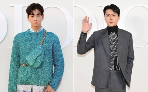 Cara Beda Cha Eun Woo ASTRO & Sehun EXO Pamer Momen Luang di Mesir