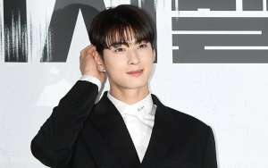 Foto SD Cha Eunwoo ASTRO Tersebar, Bukti Tampan Sejak Dini