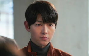 Song Joong Ki Ternyata Punya Kemiripan Luar Biasa dengan Karakternya di 'Reborn Rich'