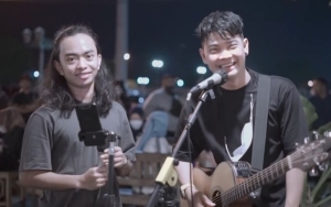 Tri Suaka Kembali Tampil Bersama Zinidin Zidan, Tuai Kritik