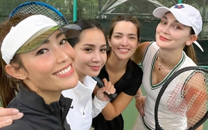 Nia Ramadhani Bongkar Foto Riweh Bareng Nagita Slavina Cs, Luna Maya: Itu Apa Gayanya