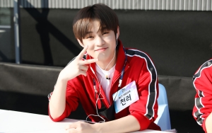 Sibuk, Chenle NCT Datangi Restoran Tempat Fans Rayakan Ultahnya