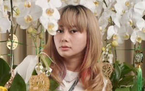 Reaksi Denise Chariesta Diminta Samperin Ayu Dewi Cs di Bali