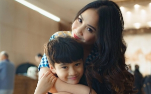 Nagita Slavina Kena Protes Rafathar Kala Minta Sponsor Untuk Nonton Champions League