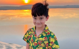 Rafathar Ajak Guru Bule Prediksi Piala Dunia 2022 Pakai Bahasa Inggris