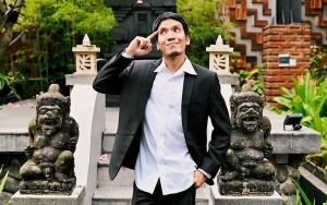 Desta Pamer Pertemuan Sang Mama dengan Presiden Jokowi, Paras Ibunda Bikin Salfok Abis