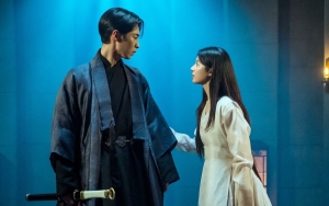 Beda Dari Drama, Interaksi Go Yoon Jung & Lee Jae Wook di Lokasi 'Alchemy Of Souls 2' Disorot
