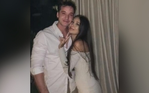 Stefan William Ikut Geram Usai Pacarnya Terjebak di Bandara Inggris Selama 20 Jam