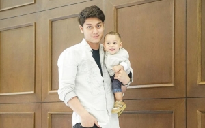 Rizky Billar Suapi Baby L dengan Tangan Bekas Sentuh Makanan Pedas Bikin Sang Putra Nangis Kejer