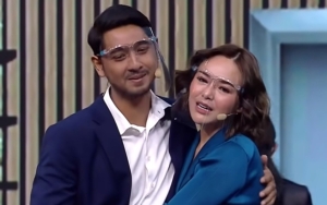 Isu Ceraikan Putri Anne, Video Arya Saloka Pakai Selimut Mirip Punya Amanda Manopo Disorot